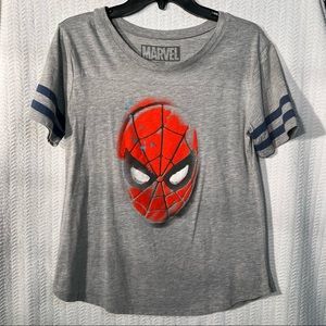 marvel / spiderman head grey short sleeve tee size medium